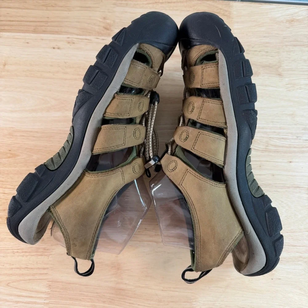 KEEN Newport Hiking Sandals Men's Brown Black Leather Waterproof Outdoor - 11